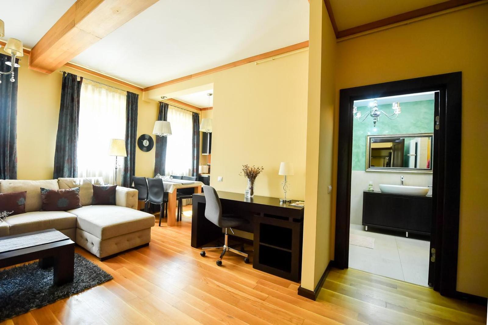 Luxury Apartment Брашов Екстер'єр фото